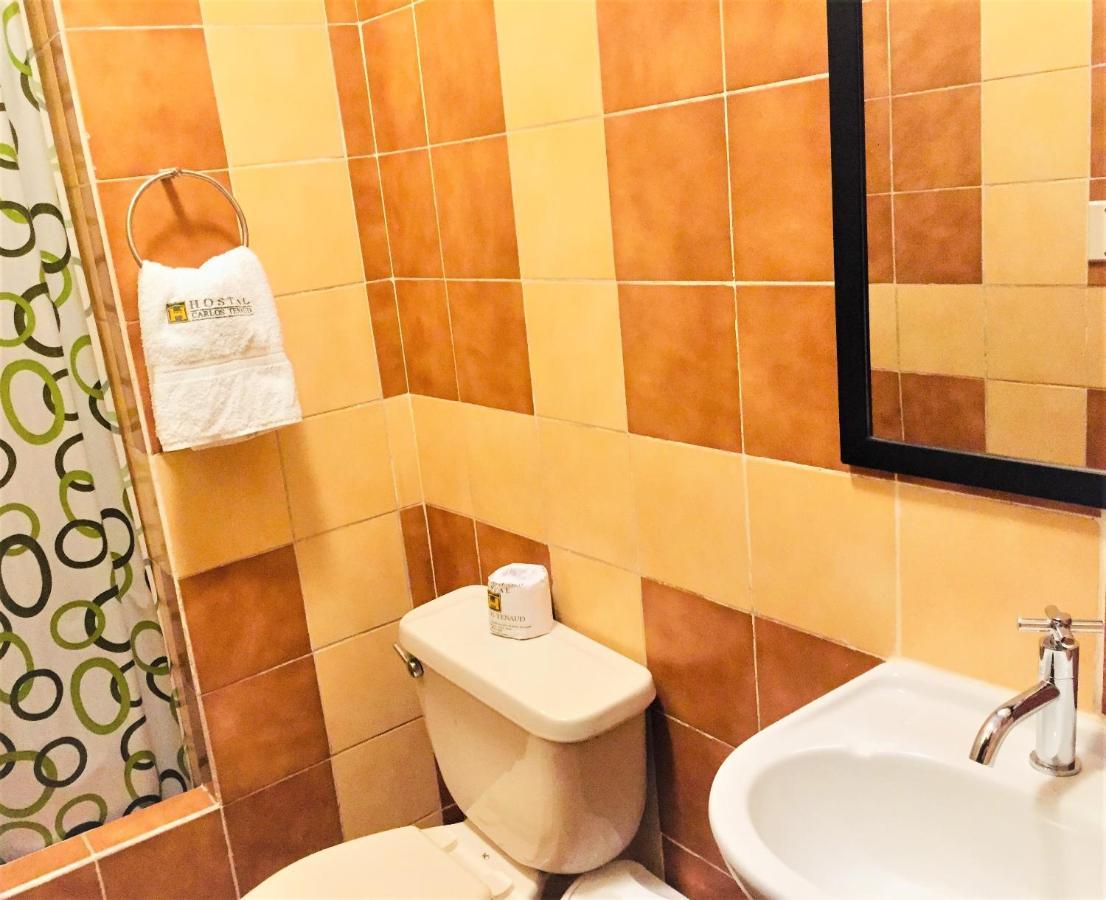Hostal Carlos Tenaud Lima Exterior foto